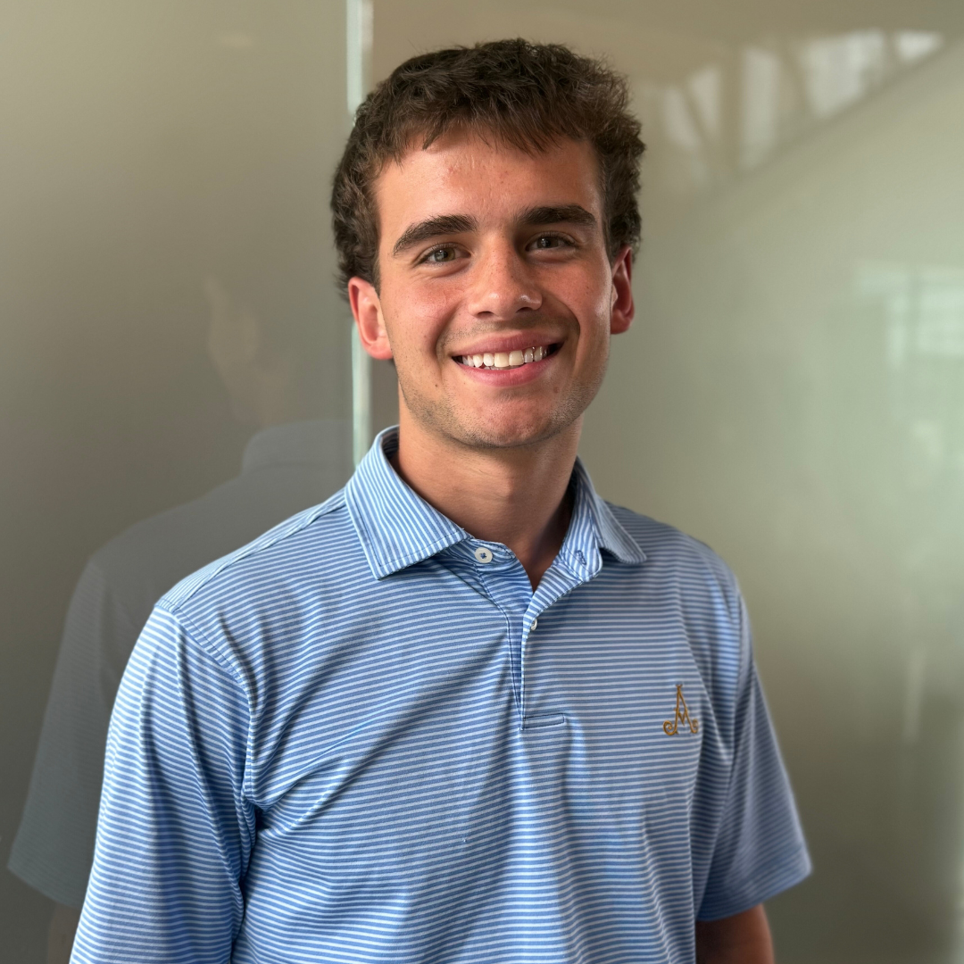 Max A portrait of Kerri Johnson smiling